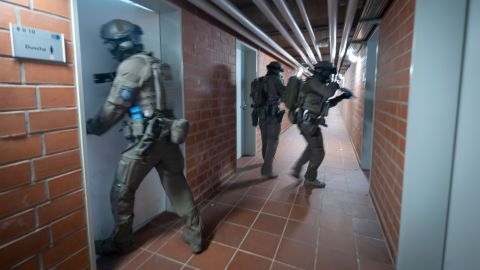 Je intensiver das Training, desto besser gelingt es im Ernstfall, einen kühlen Kopf zu bewahren.