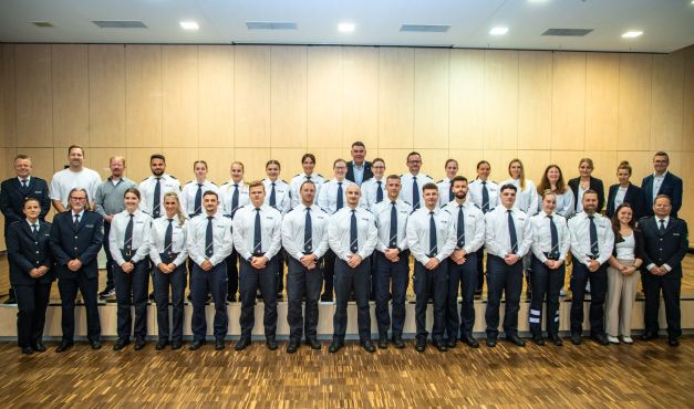 Neue Kolleginnen und Kollegen